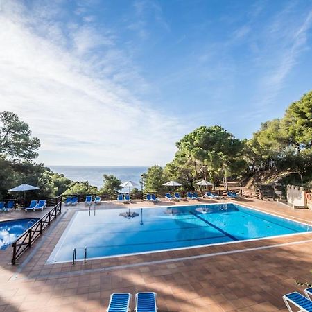 Camping Sunissim Cala Llevado 4 By Locatour Hotel Tossa de Mar Luaran gambar