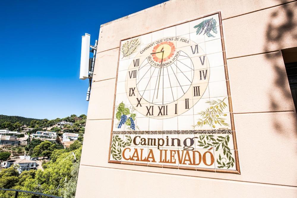 Camping Sunissim Cala Llevado 4 By Locatour Hotel Tossa de Mar Luaran gambar