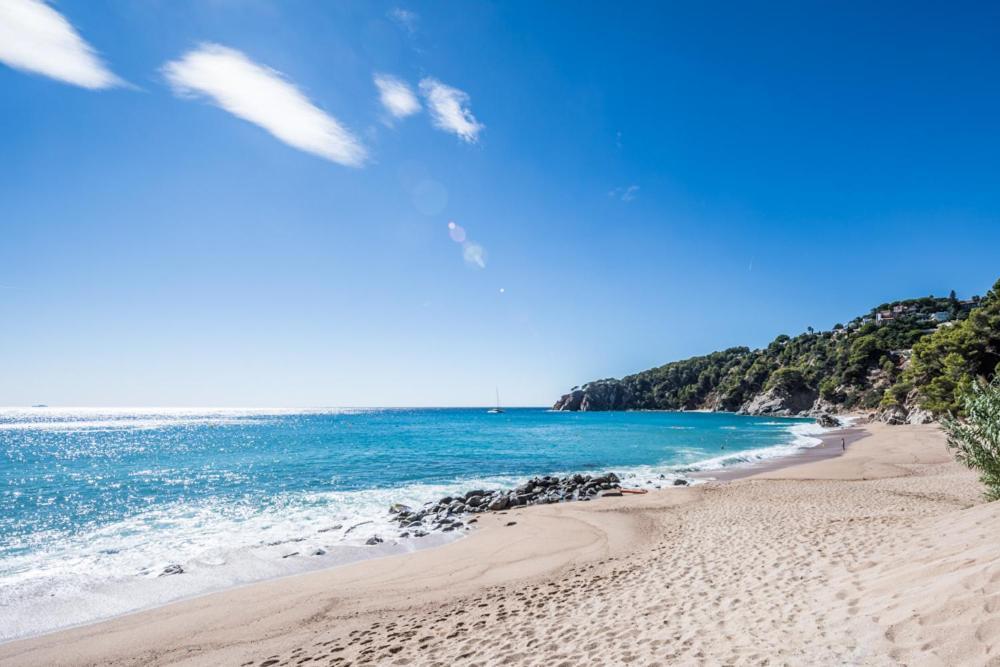 Camping Sunissim Cala Llevado 4 By Locatour Hotel Tossa de Mar Luaran gambar